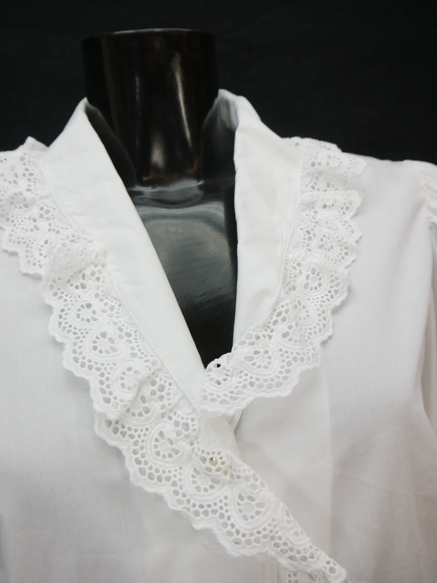 Gr.46 Trachtenbluse weiß Bluse für Dirndl Baumwollmischung mit Spitze TB8984